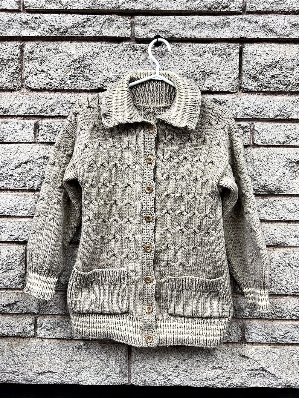 Vintage Chunky Cable Knit Cardigan Sweater Jacket Beige Cream Button Front S/M